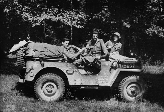 J.D. Salinger served in the US Army during WWII